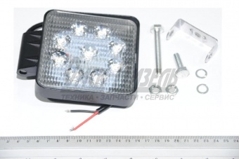 Фара светодиодная12/24V (квадратная,рассеянный свет 30мм тонкая) OFF-ROAD раб.свет все ТС КЭП ФС02709QF-30 9LED 27W