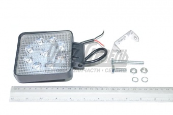 Фара светодиодная12/24V (квадратная,направленный свет 30мм) OFF-ROAD раб.свет все ТС КЭП ФС02709QS 12/24V 9LED 27W