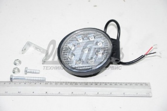 Фара светодиодная12/24V (круглая,направленный свет,тонкая 9LED 27W) OFF-ROAD все ТС КЭП ФС 02709СS